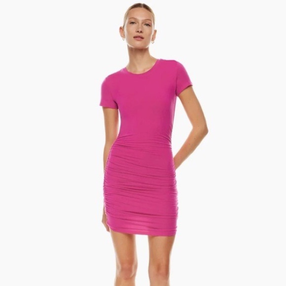 Aritzia Babaton Covet Dress in Ultra Pink Size Small
